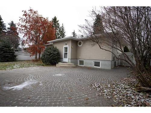 3537 Spruce Drive, Red Deer, AB - Outdoor