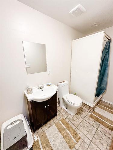 5120A-5120 48 Street, Rocky Mountain House, AB - Indoor Photo Showing Bathroom