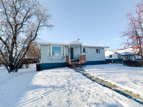 5120A-5120 48 Street, Rocky Mountain House, AB - Outdoor