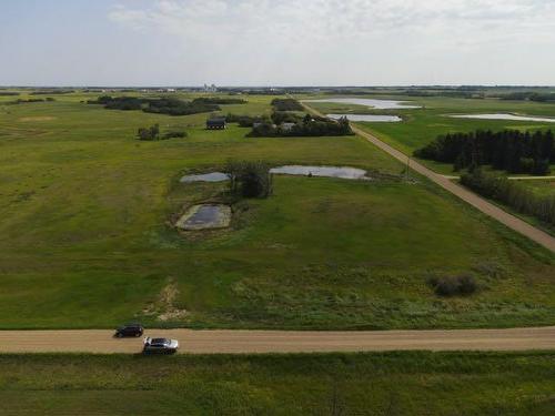 On Range Road 212, Rural Camrose County, AB 