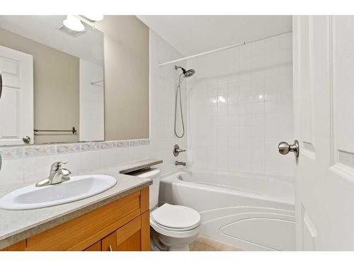 9 Lanterman Close, Red Deer, AB - Indoor Photo Showing Bathroom