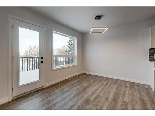 5032 59 Street, Innisfail, AB - Indoor Photo Showing Other Room