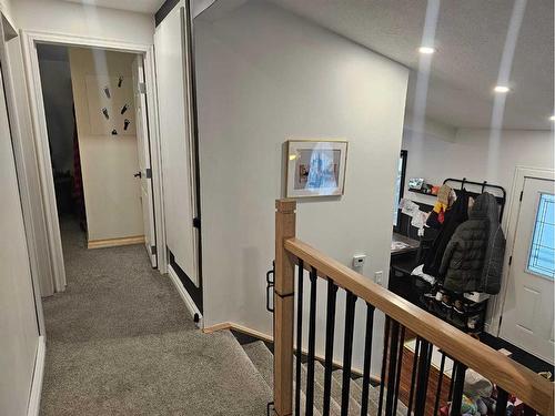 5703 46 Avenue, Stettler, AB - Indoor Photo Showing Other Room