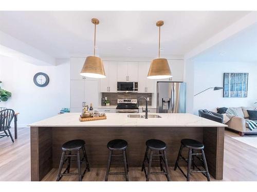 D-20 Evergreen Way, Red Deer, AB - Indoor Photo Showing Kitchen With Double Sink With Upgraded Kitchen