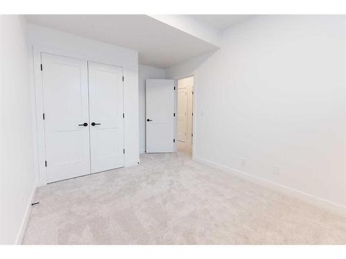 D-20 Evergreen Way, Red Deer, AB - Indoor Photo Showing Bedroom