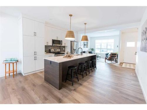 D-20 Evergreen Way, Red Deer, AB - Indoor Photo Showing Living Room