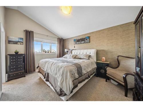 147 Webster Drive, Red Deer, AB - Indoor Photo Showing Bedroom