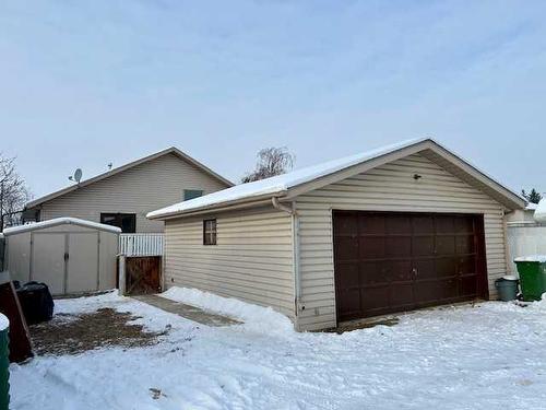 35 Edgington Ave, Red Deer, AB - Outdoor With Exterior