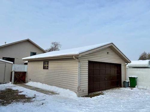 35 Edgington Ave, Red Deer, AB - Outdoor With Exterior