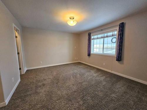 130-116 6 Avenue Ne, Slave Lake, AB - Indoor Photo Showing Other Room