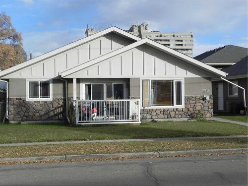 3711 51 Avenue, Red Deer, AB - Outdoor