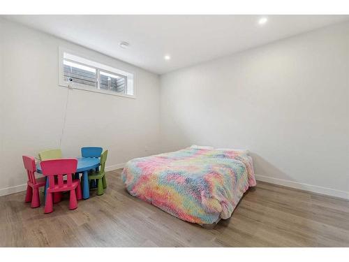 2 Meadow Close, Lacombe, AB - Indoor Photo Showing Bedroom