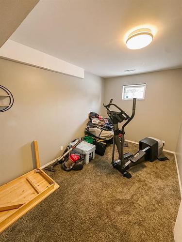 5132 54Th Street, Eckville, AB - Indoor Photo Showing Gym Room