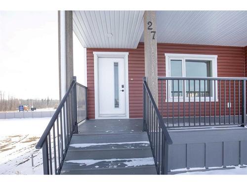 27 Gray Close, Sylvan Lake, AB - Outdoor With Exterior