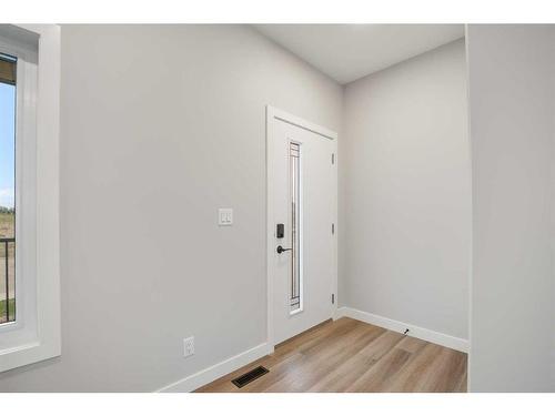 27 Gray Close, Sylvan Lake, AB - Indoor Photo Showing Other Room