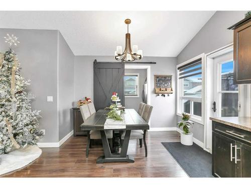 2 Coachman Way, Blackfalds, AB - Indoor Photo Showing Dining Room