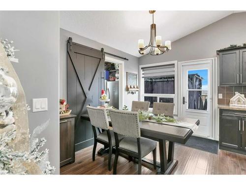 2 Coachman Way, Blackfalds, AB - Indoor Photo Showing Dining Room