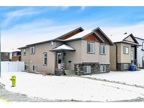 2 Coachman Way, Blackfalds, AB - Outdoor