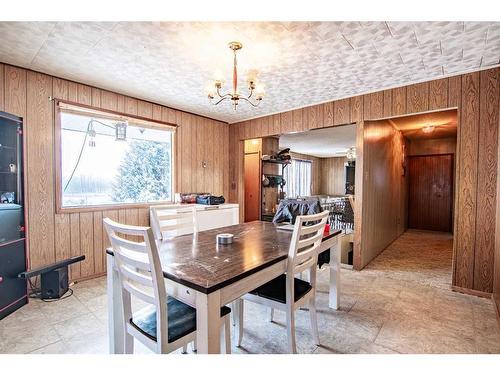 40303 Range Road 241, Rural Lacombe County, AB - Indoor Photo Showing Dining Room