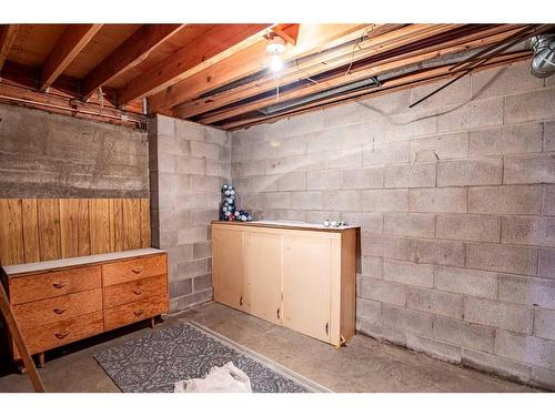 40303 Range Road 241, Rural Lacombe County, AB - Indoor Photo Showing Basement