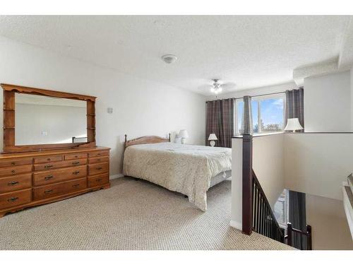 256-103 Hermary Street, Red Deer, AB - Indoor Photo Showing Bedroom