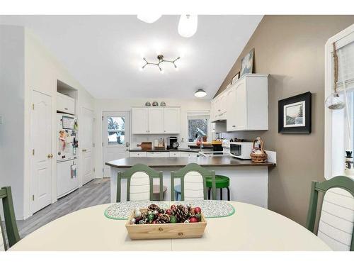 5321 58 Street, Lacombe, AB - Indoor Photo Showing Dining Room