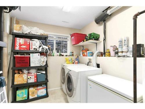 5321 58 Street, Lacombe, AB - Indoor Photo Showing Laundry Room