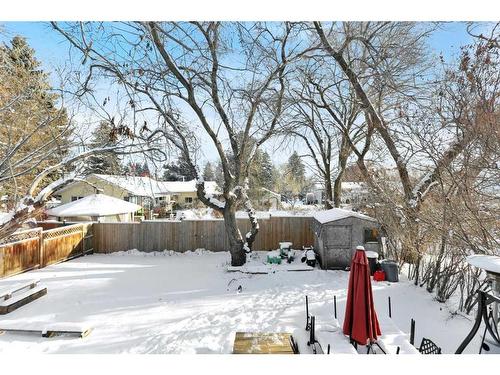 5321 58 Street, Lacombe, AB - Outdoor