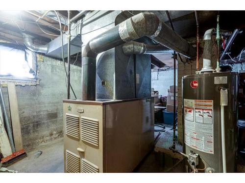 20-27380 Township Road 373, Rural Red Deer County, AB - Indoor Photo Showing Basement