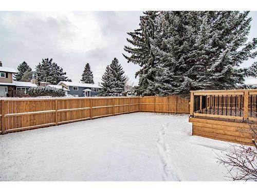 33 Munro Crescent, Red Deer, AB - Outdoor