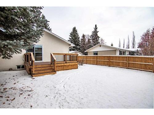 33 Munro Crescent, Red Deer, AB - Outdoor