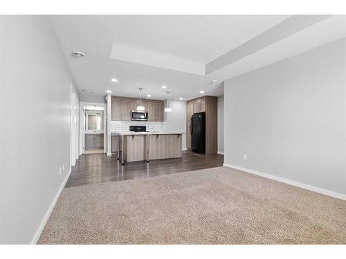 #103-44 Reid Court, Sylvan Lake, AB - Indoor