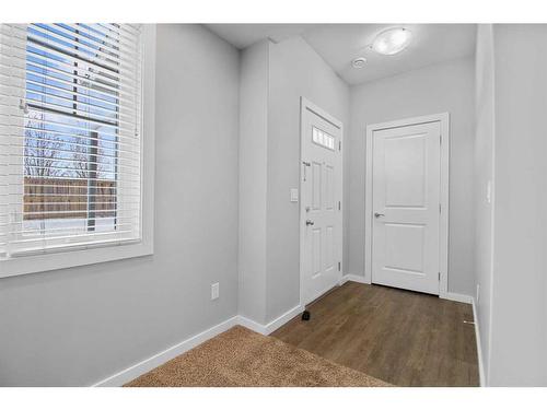 #103-44 Reid Court, Sylvan Lake, AB - Indoor Photo Showing Other Room