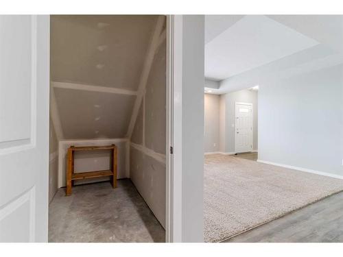 #103-44 Reid Court, Sylvan Lake, AB - Indoor Photo Showing Other Room