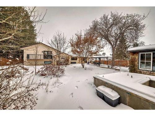 5213 42 Street, Ponoka, AB - Outdoor With Deck Patio Veranda