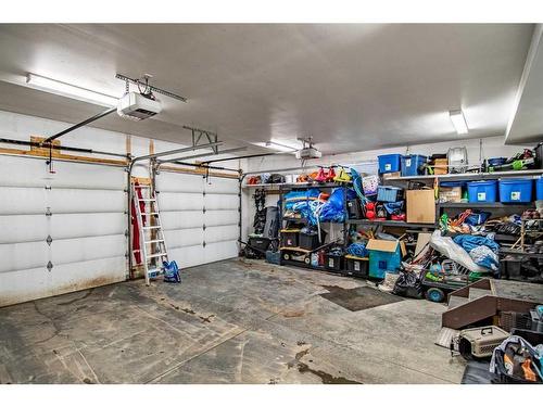 119 Cedar Square, Blackfalds, AB - Indoor Photo Showing Garage