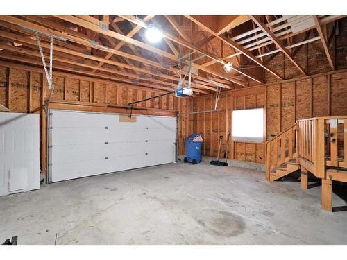 846 800 Ramage Close, Red Deer, AB - Indoor Photo Showing Garage