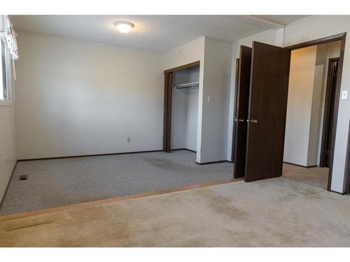 4609 54 Avenue, Rimbey, AB - Indoor Photo Showing Other Room