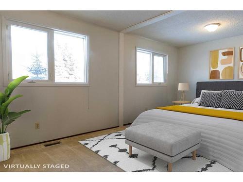 4609 54 Avenue, Rimbey, AB - Indoor Photo Showing Bedroom