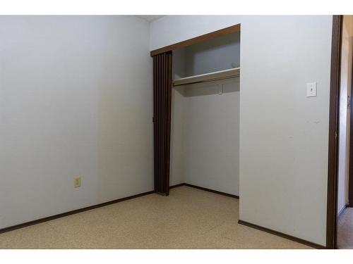 4609 54 Avenue, Rimbey, AB - Indoor Photo Showing Other Room