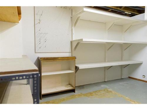 4609 54 Avenue, Rimbey, AB - Indoor With Storage