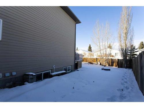 37 Ogilvie Close, Red Deer, AB - Outdoor With Exterior