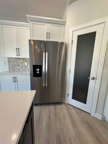 53 Emmett Crescent, Red Deer, AB - Indoor Photo Showing Kitchen With Stainless Steel Kitchen