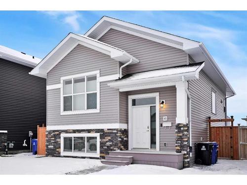 49 Aztec Crescent, Blackfalds, AB - Outdoor