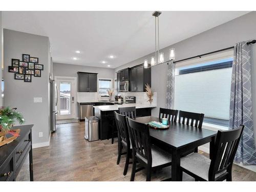 49 Aztec Crescent, Blackfalds, AB - Indoor Photo Showing Dining Room