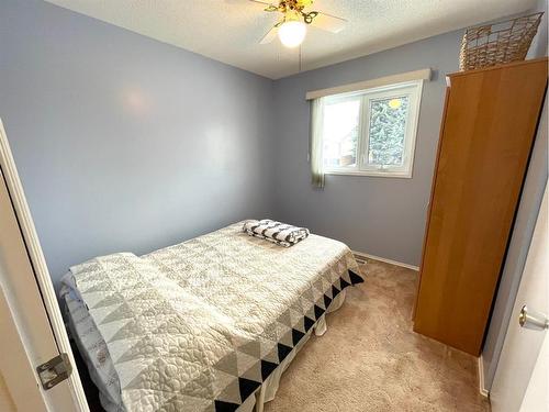 7104 43 Avenue, Camrose, AB - Indoor Photo Showing Bedroom