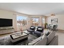 72-2816 Botterill Crescent, Red Deer, AB  - Indoor Photo Showing Living Room 