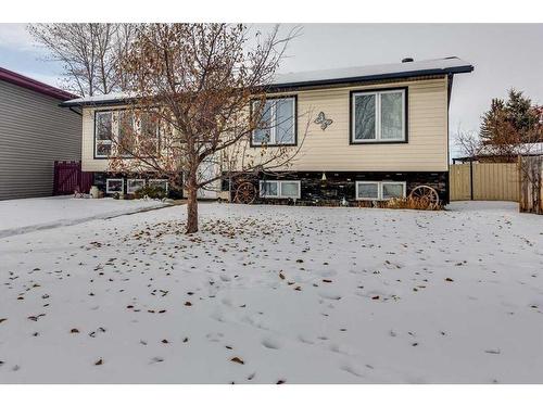 6312 50A Street Close, Ponoka, AB - Outdoor