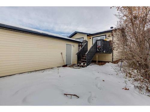 6312 50A Street Close, Ponoka, AB - Outdoor