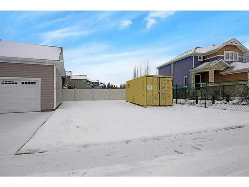 2 Garrison Place, Red Deer, AB - Outdoor